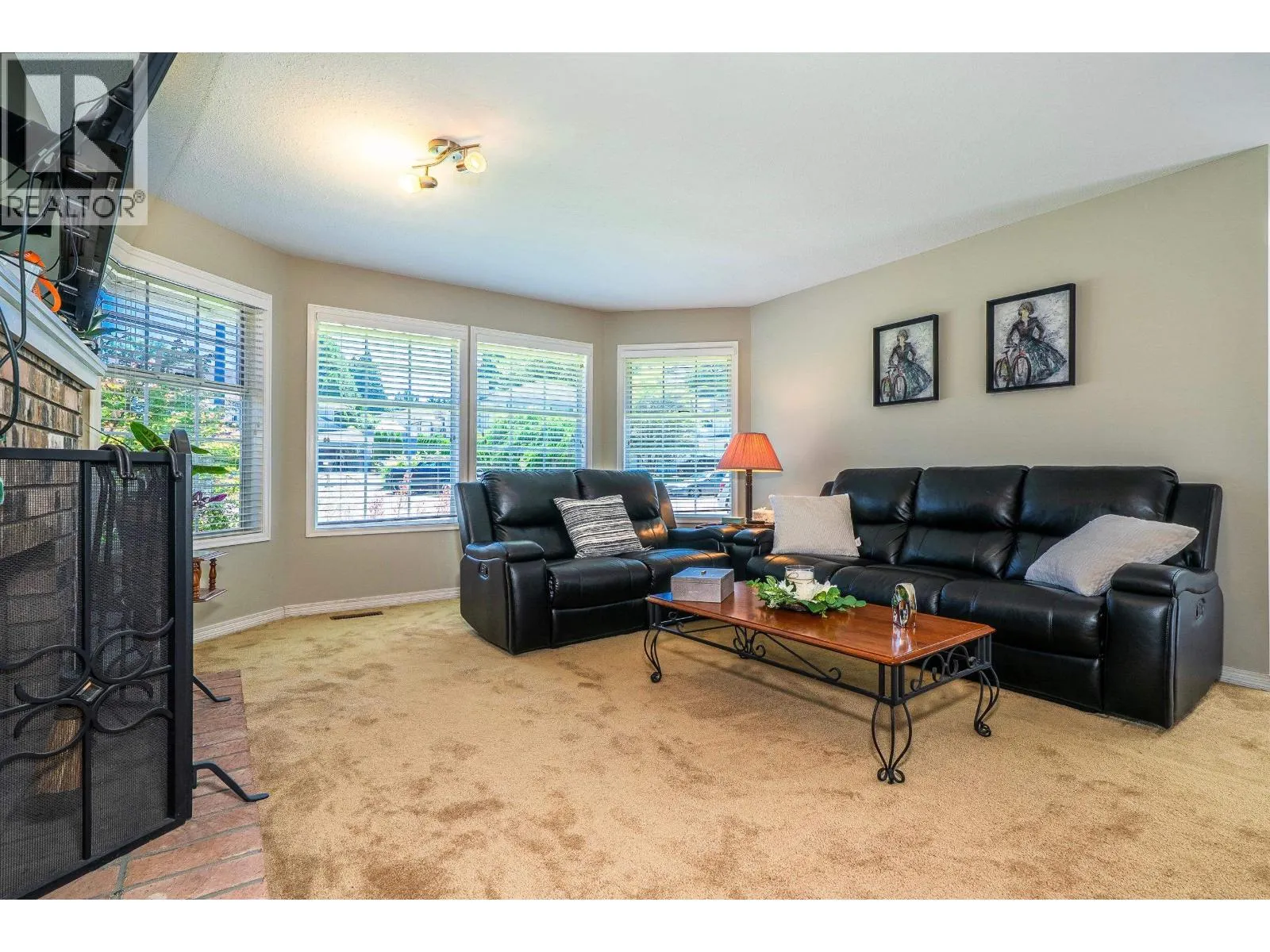 21934 HIGHVIEW PLACE