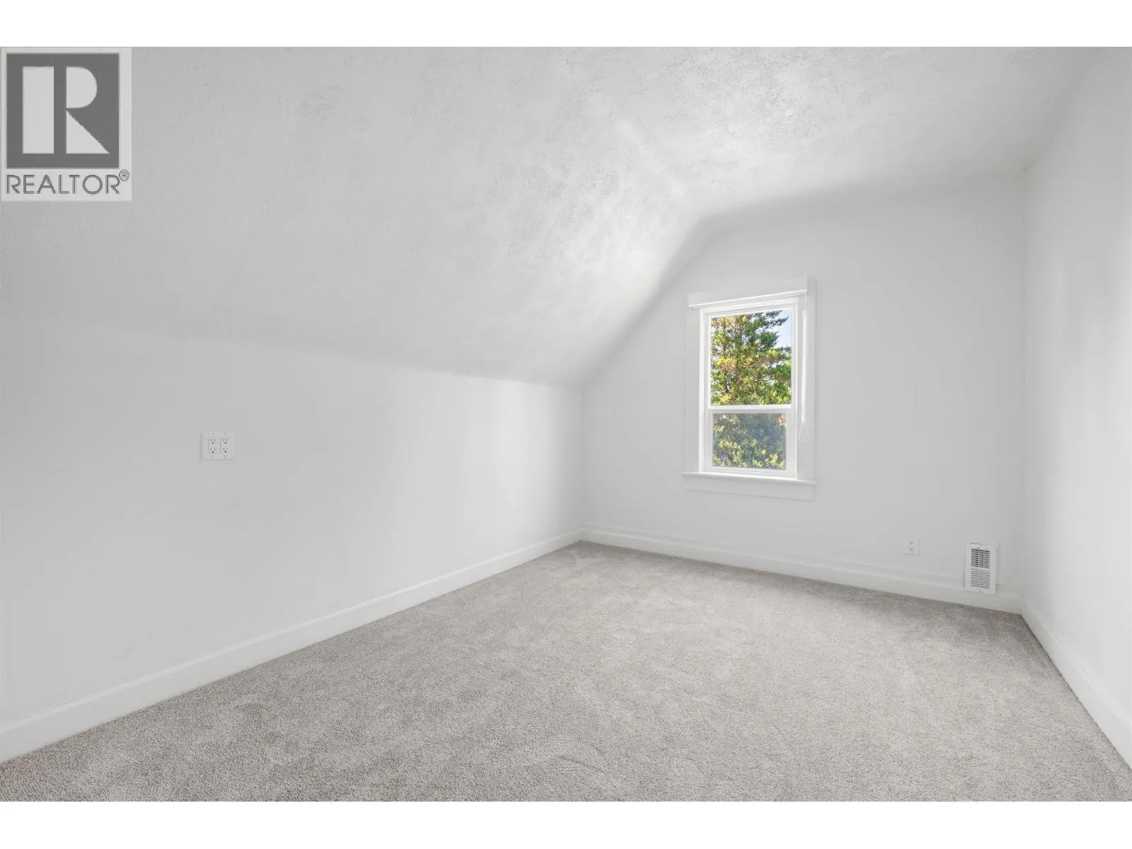 328 SECOND STREET