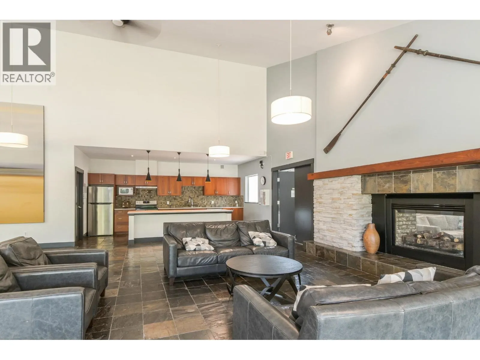 117 801 KLAHANIE DRIVE