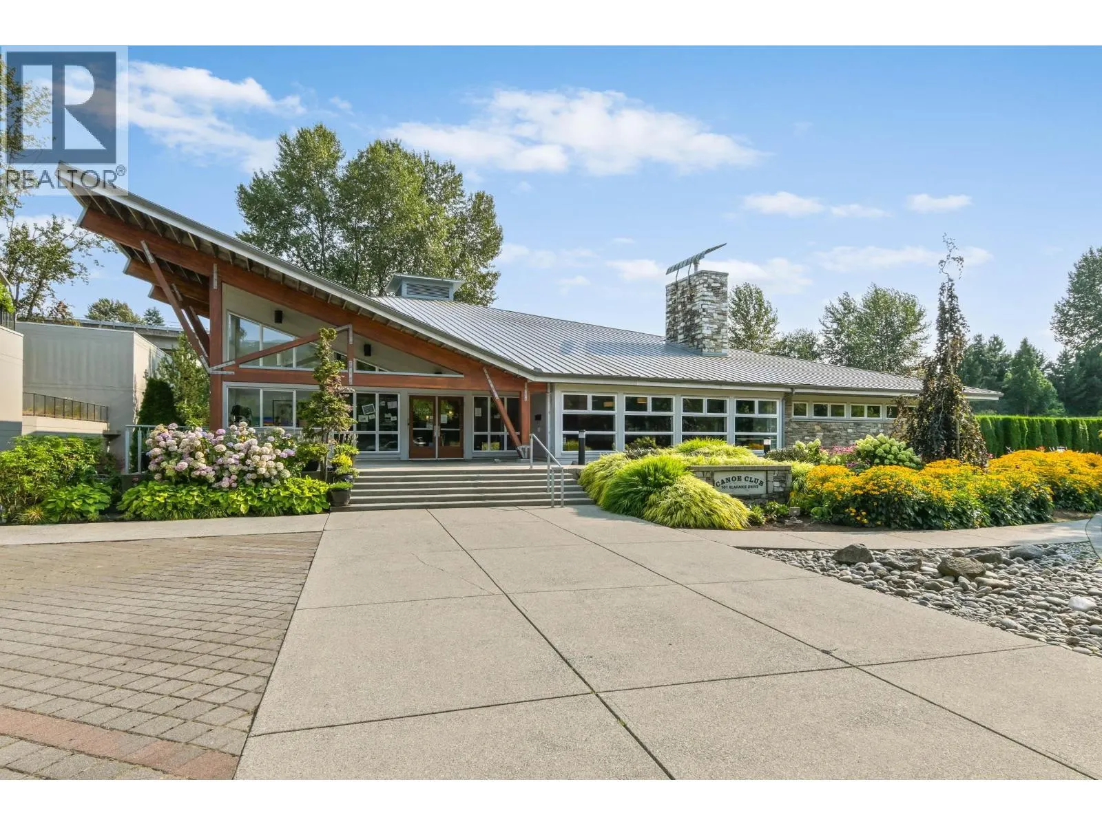 117 801 KLAHANIE DRIVE