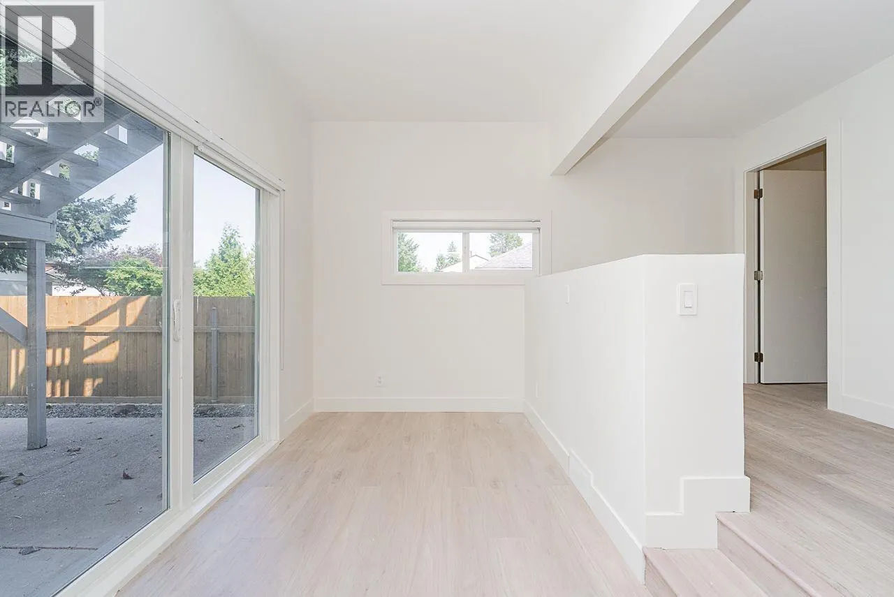 1747 SALISBURY AVENUE