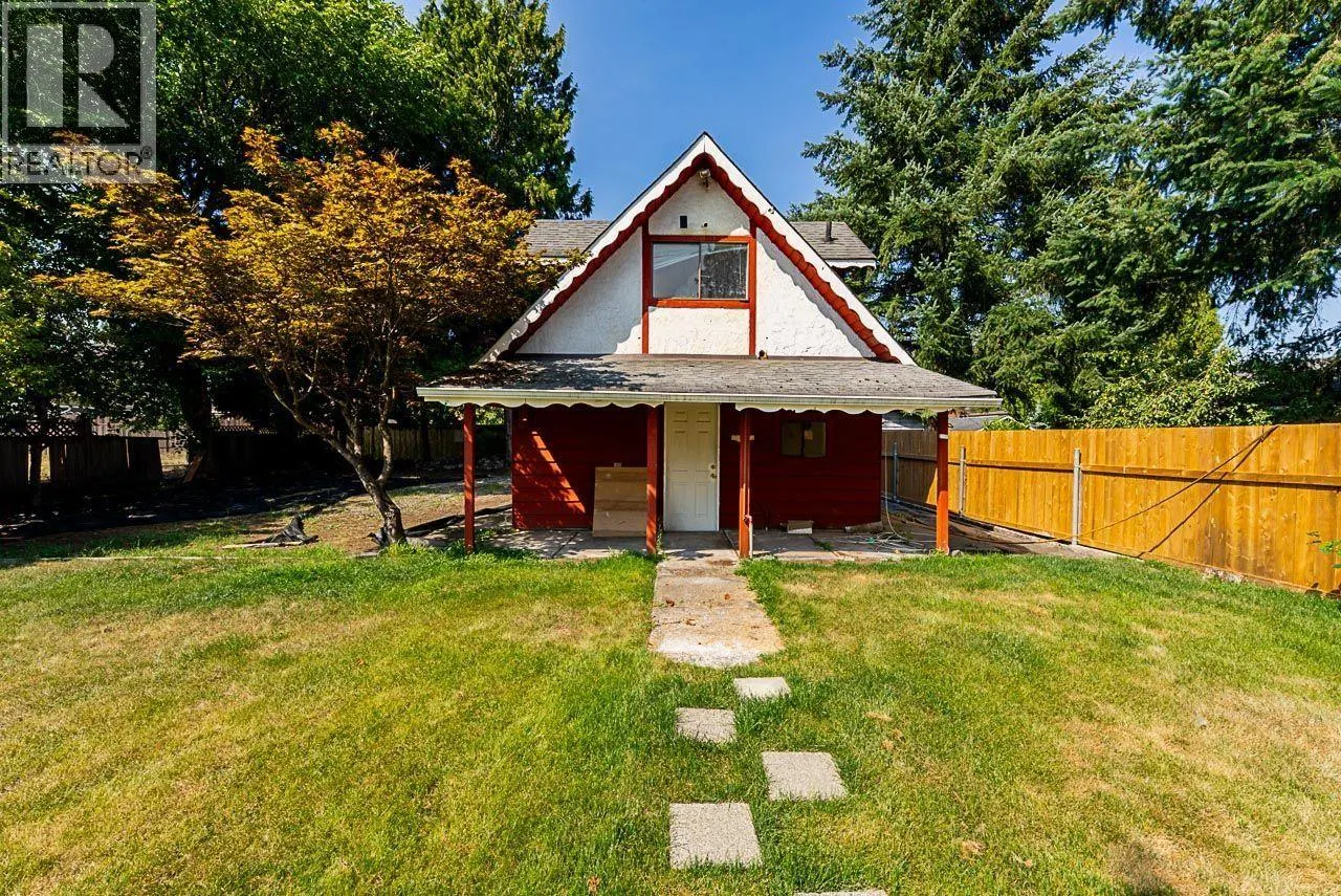 1747 SALISBURY AVENUE