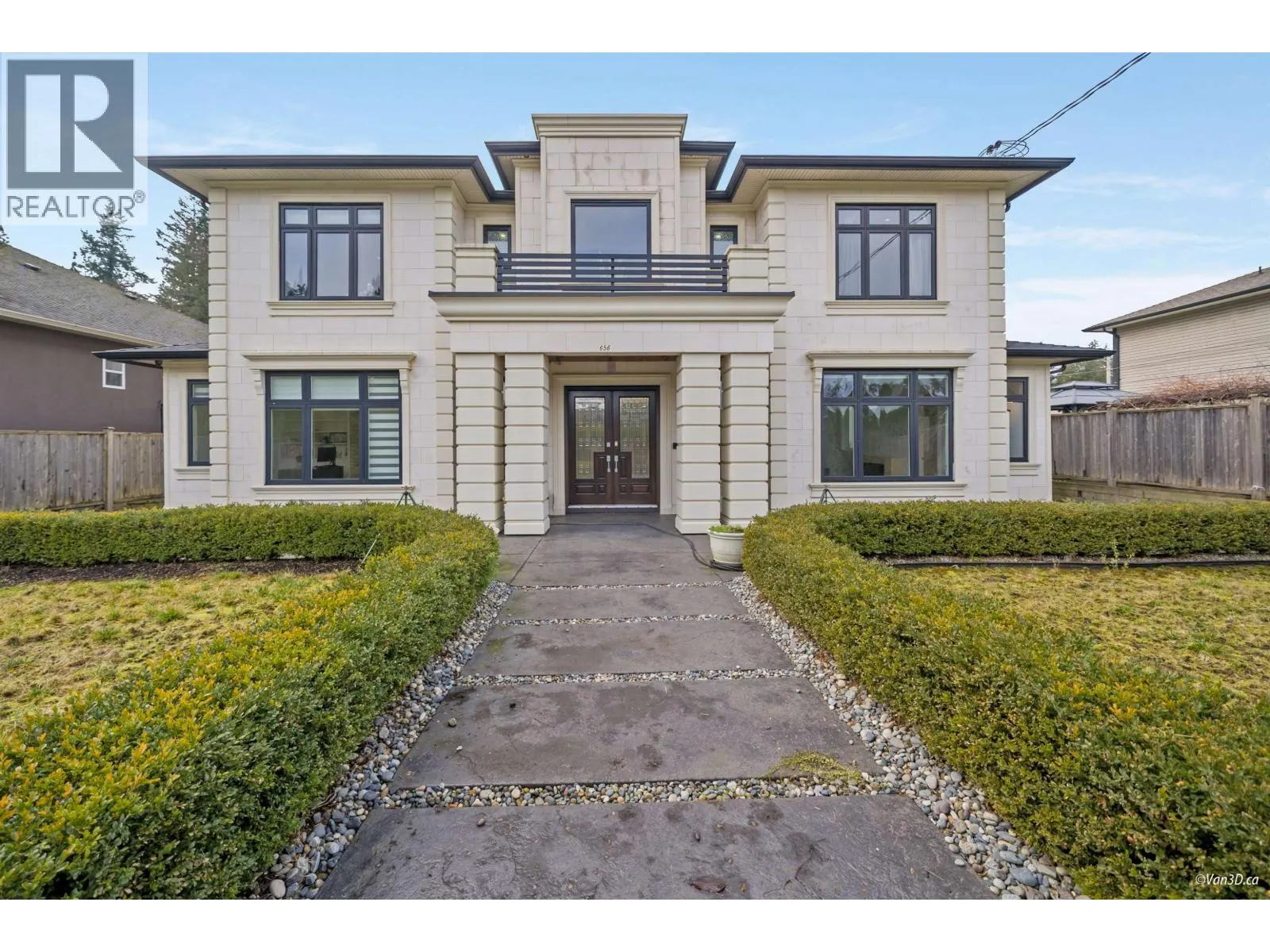656 BLUE MOUNTAIN STREET