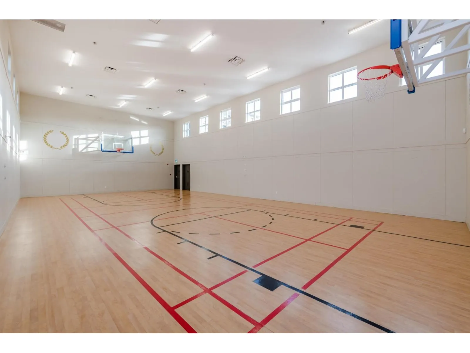 101 15137 33 AVENUE