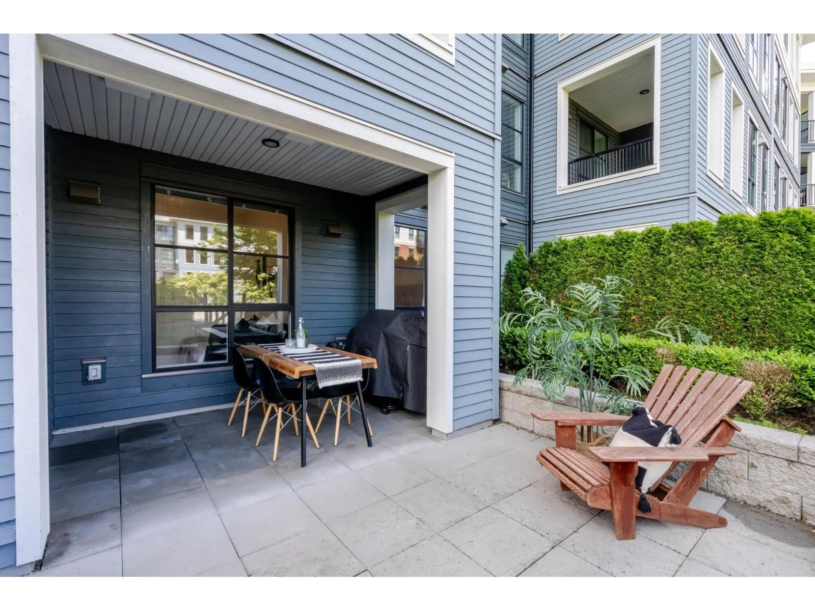 101 15137 33 AVENUE