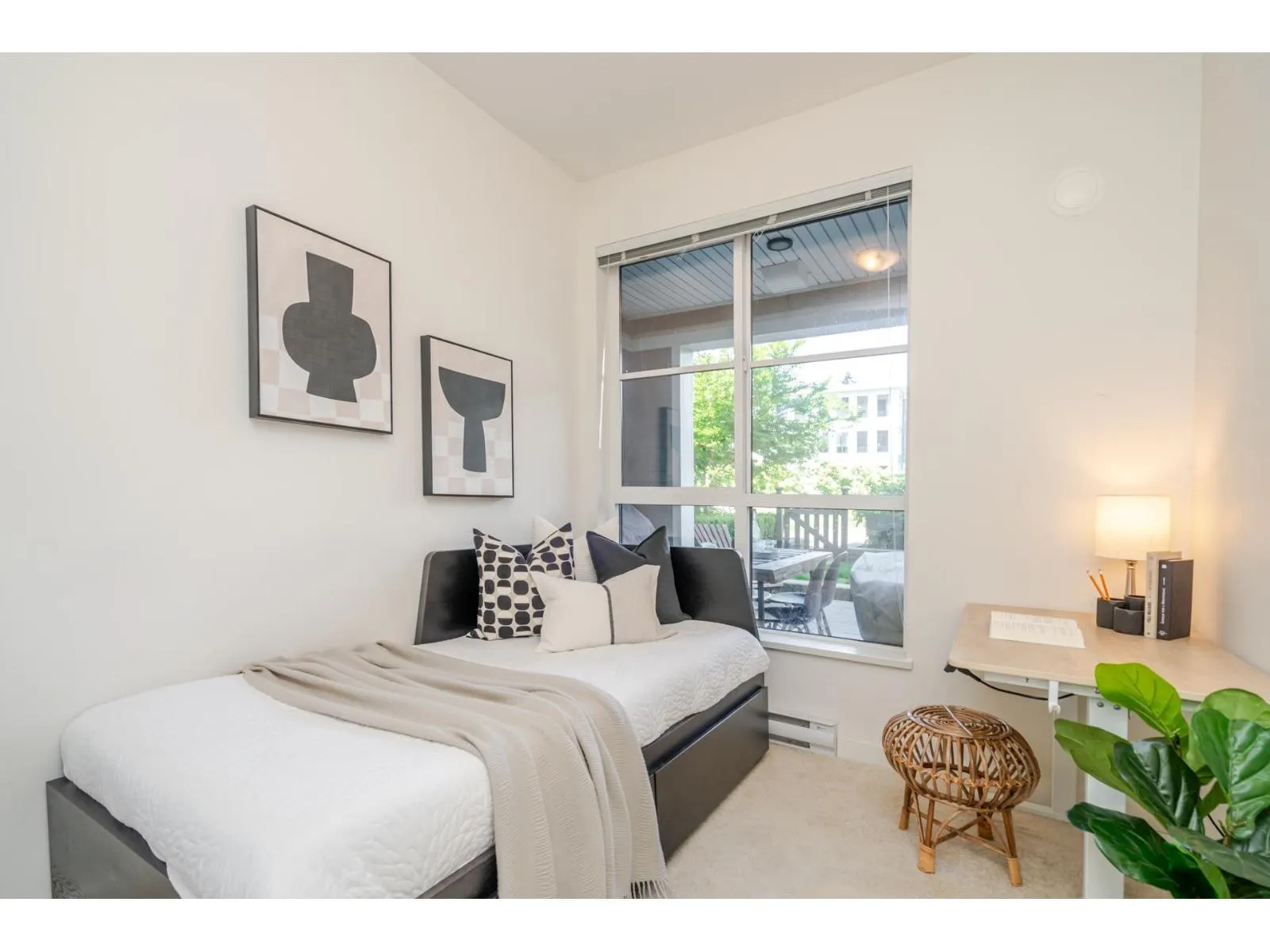 101 15137 33 AVENUE