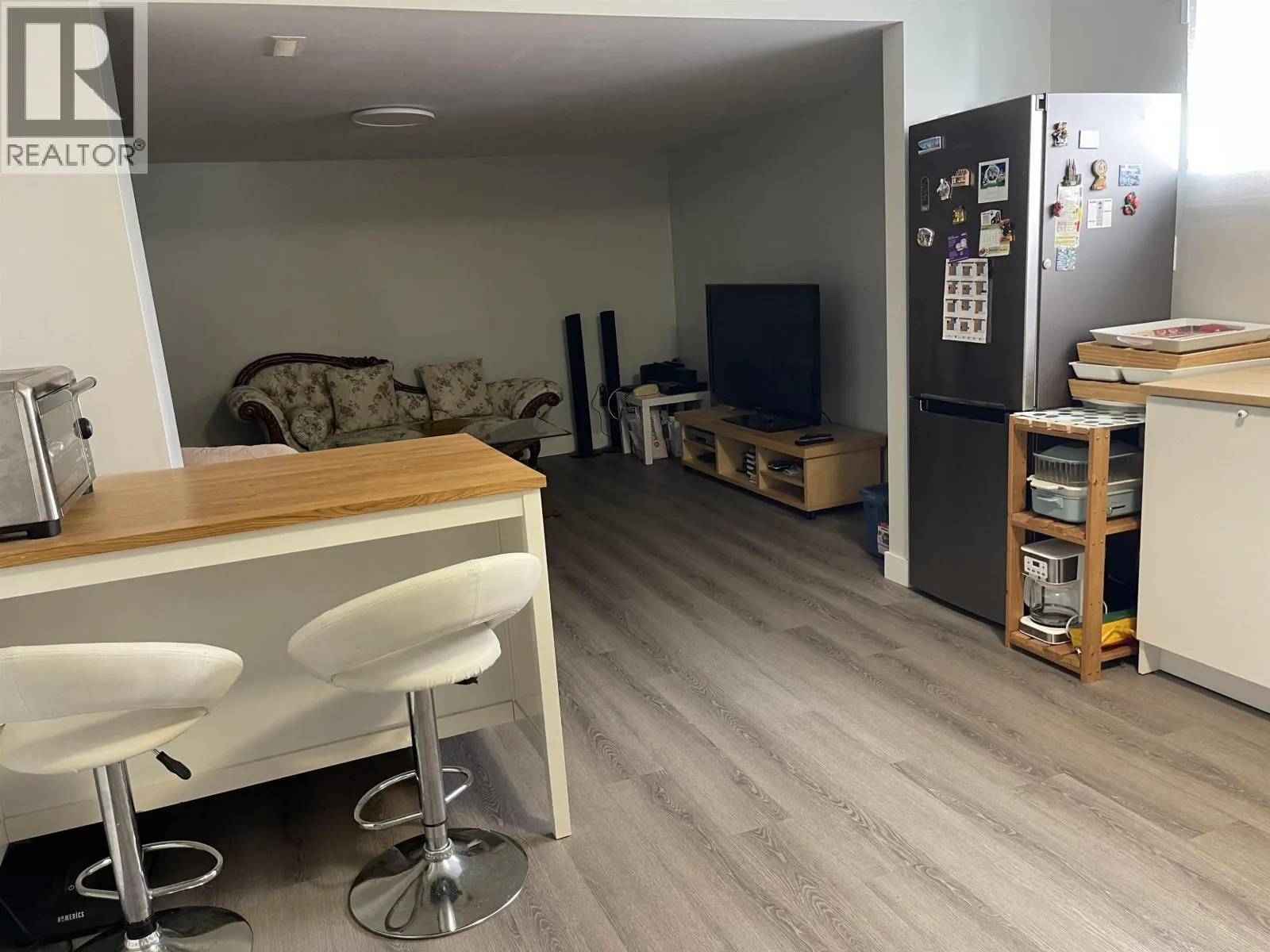 2233 MONASHEE COURT