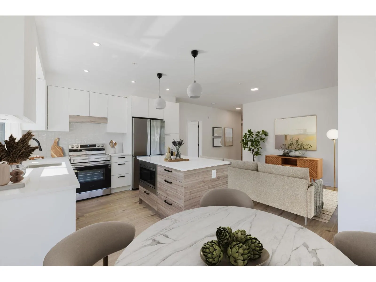 111 33920 BEST AVENUE