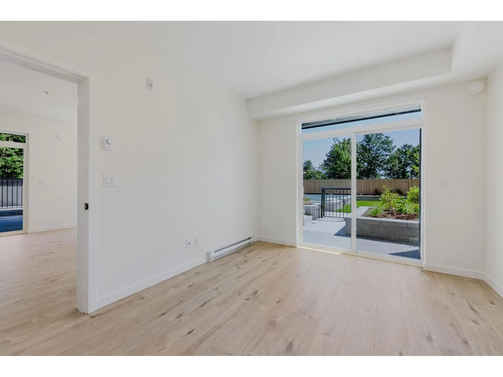 111 33920 BEST AVENUE