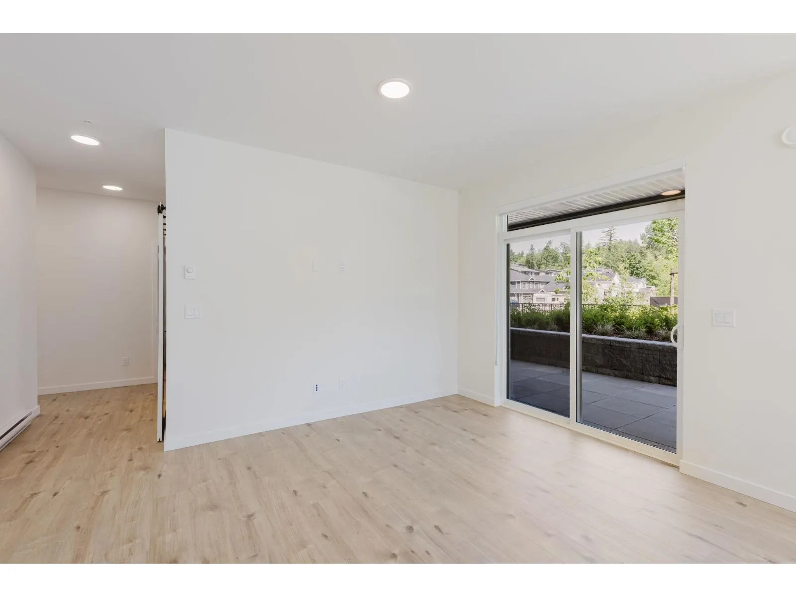 111 33920 BEST AVENUE