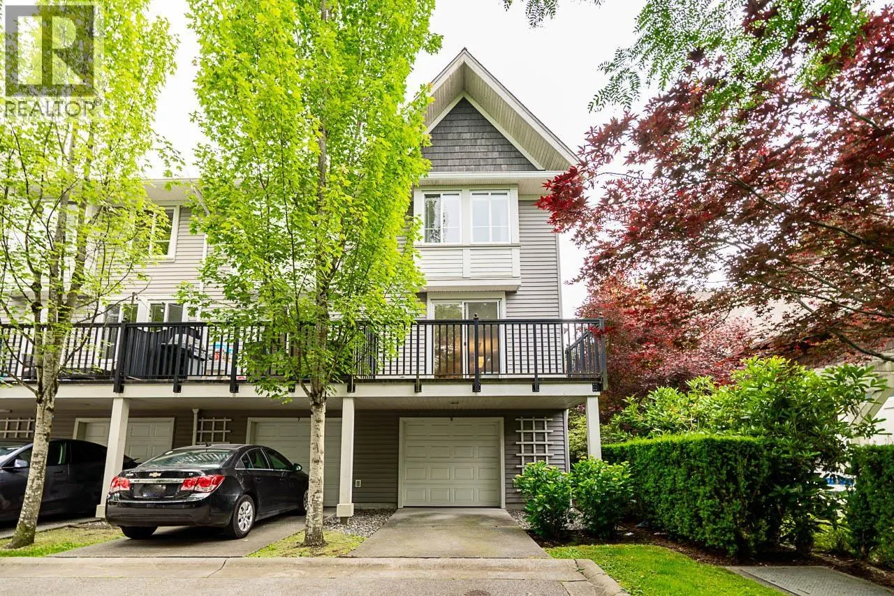8 2418 AVON PLACE