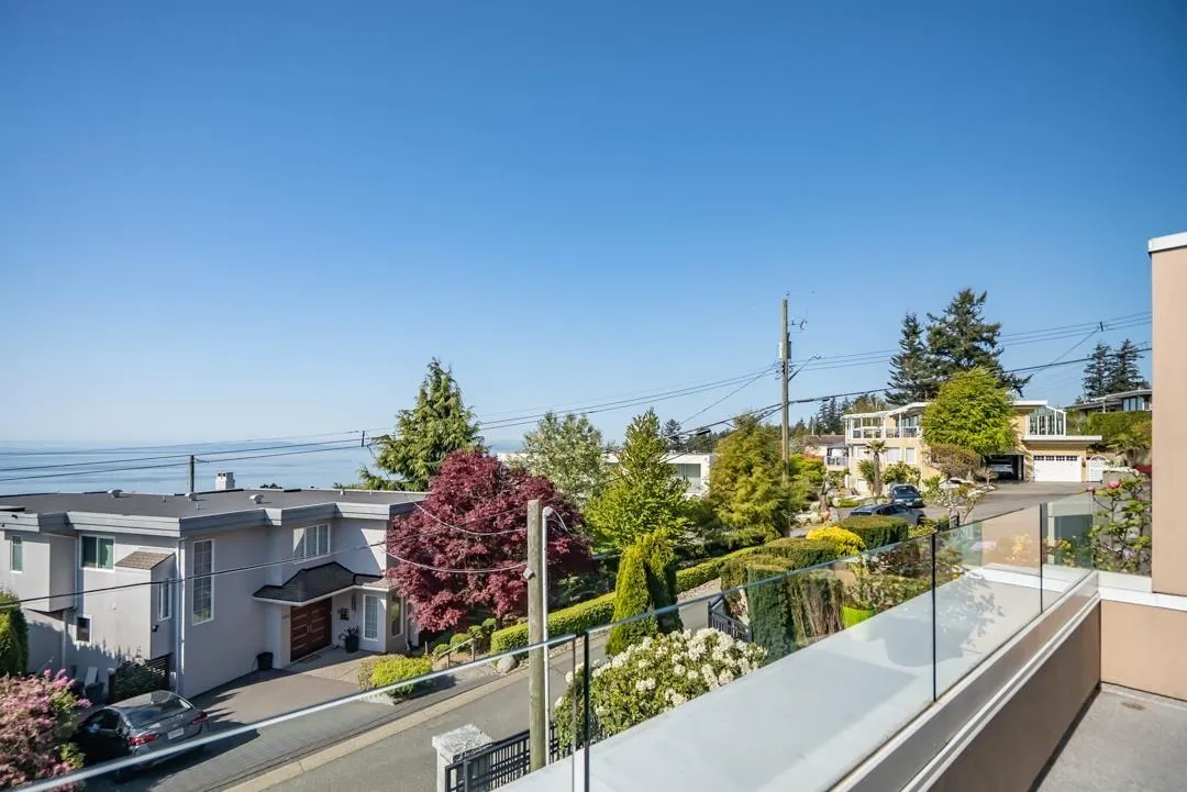 14433 SUNSET LANE
