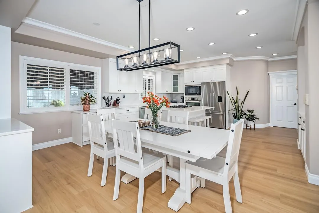 14433 SUNSET LANE