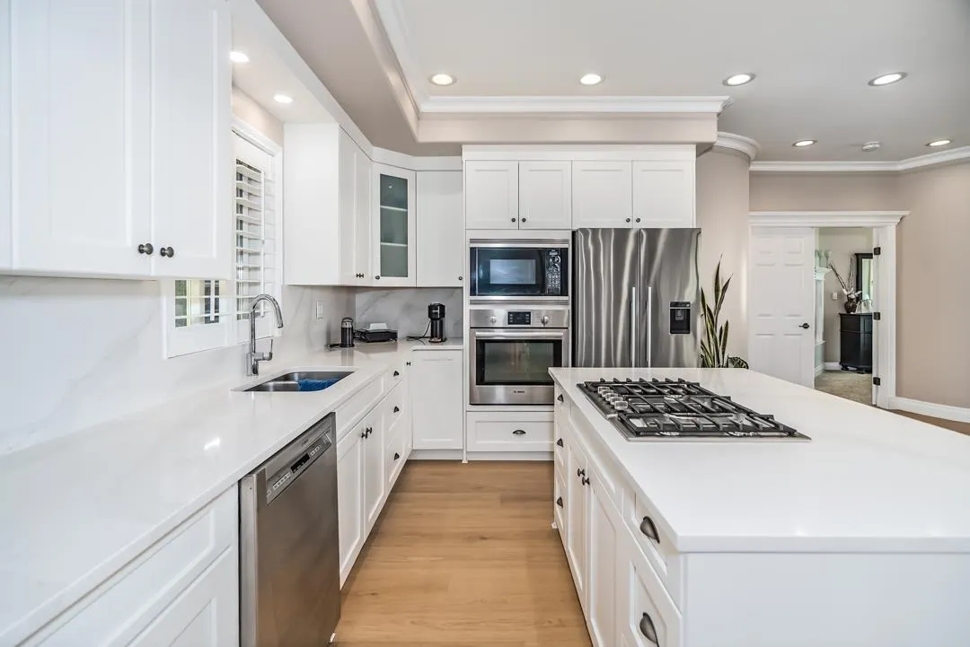 14433 SUNSET LANE