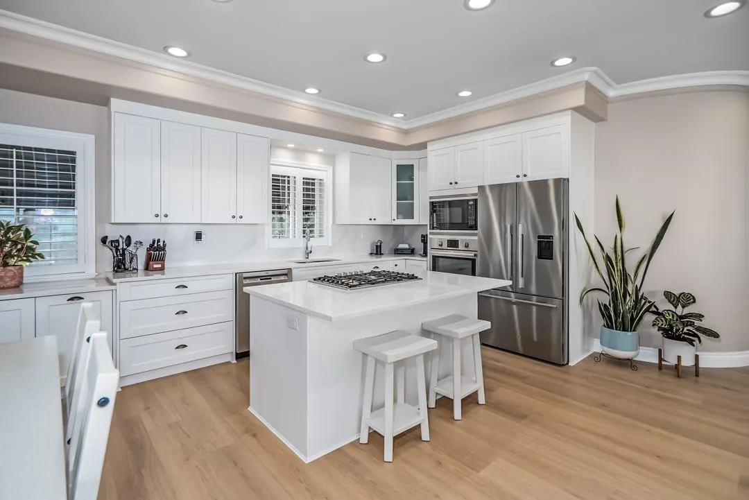 14433 SUNSET LANE