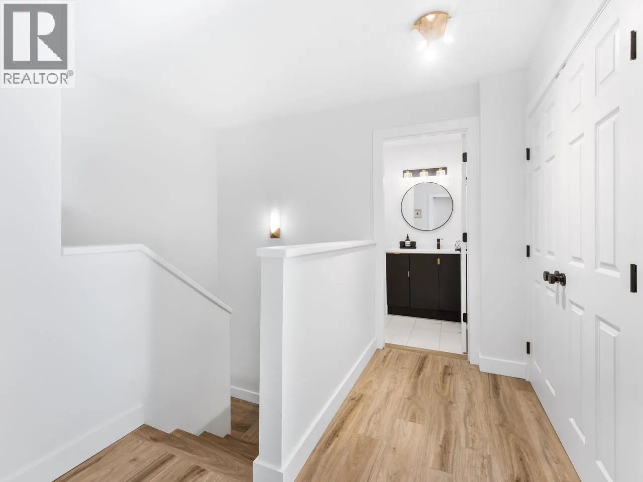 848 W 16TH STREET
