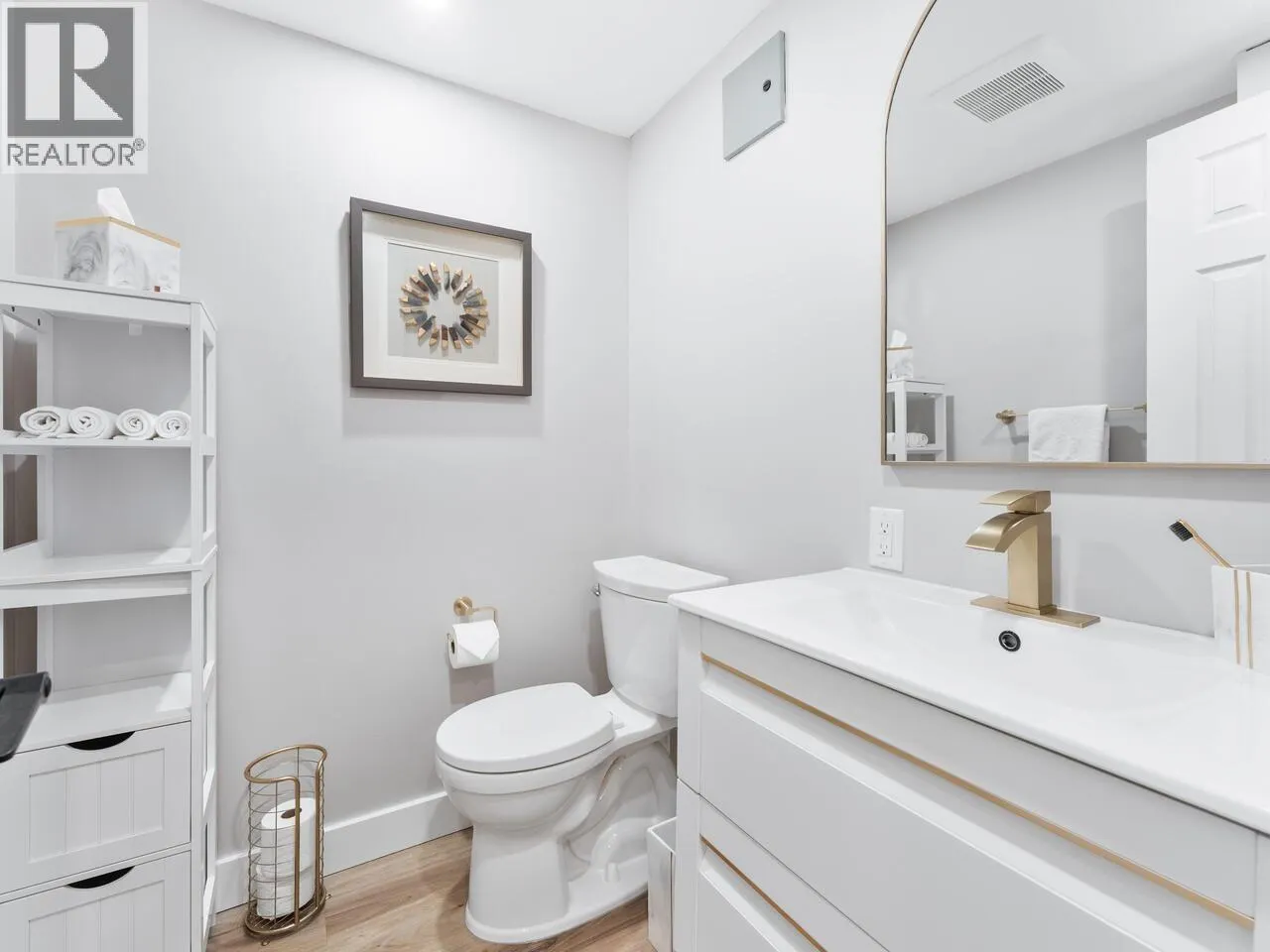848 W 16TH STREET