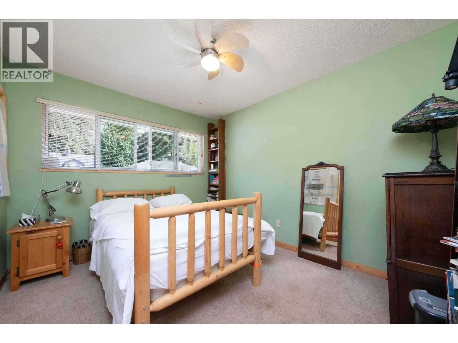 2573 KILMARNOCK CRESCENT
