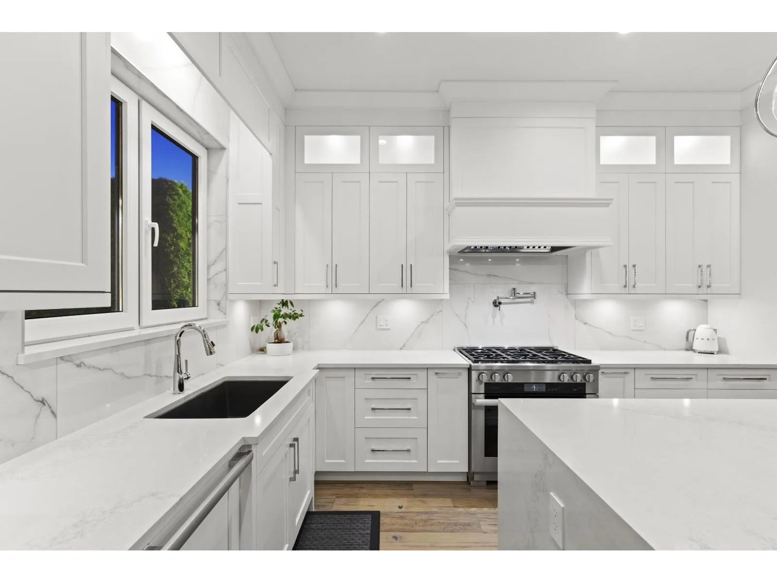 13141 MARINE DRIVE