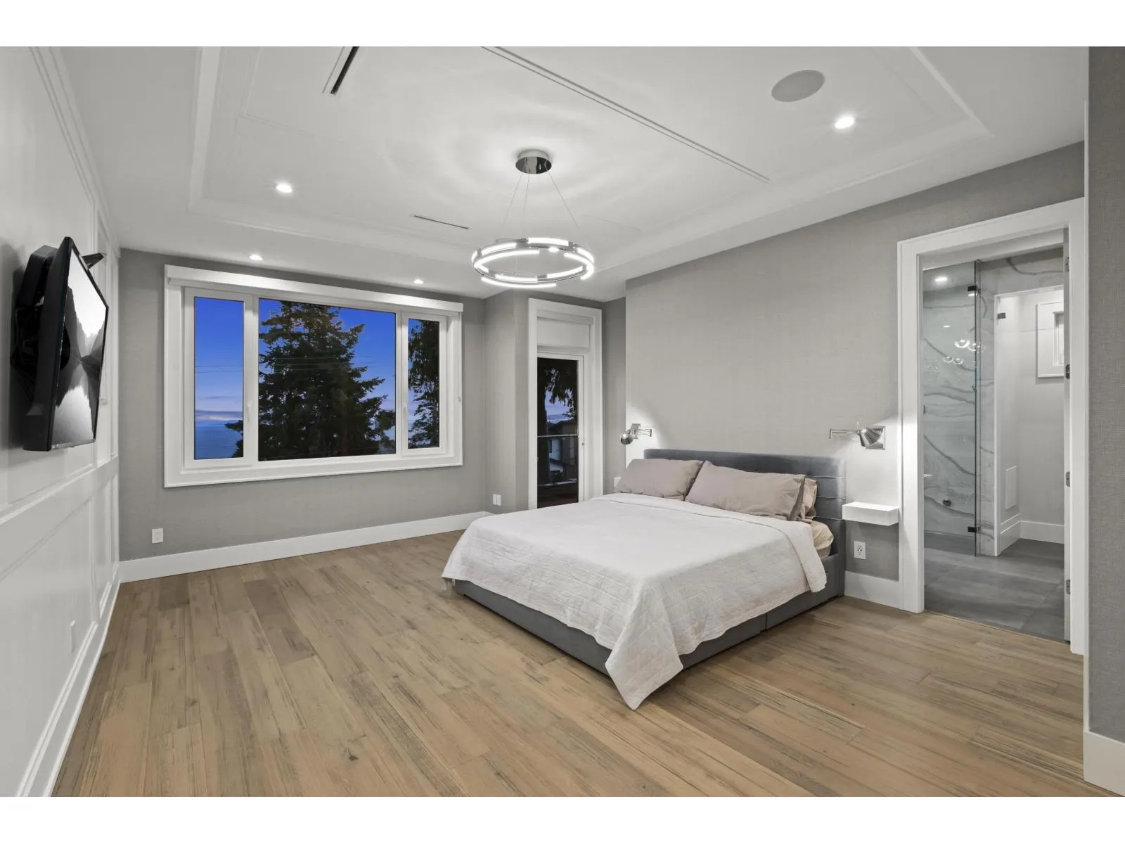 13141 MARINE DRIVE