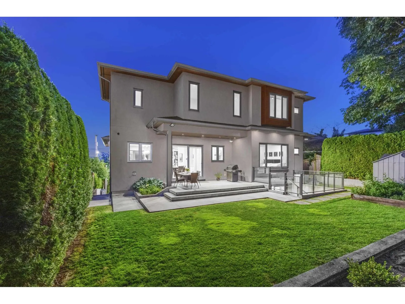 13141 MARINE DRIVE