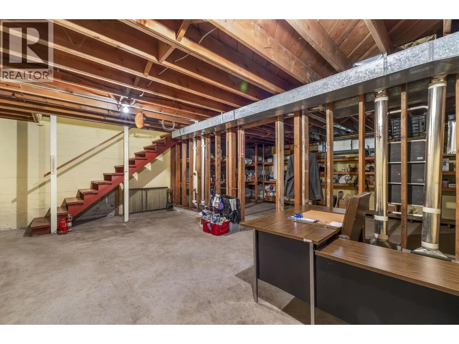 1004 PACIFIC DRIVE