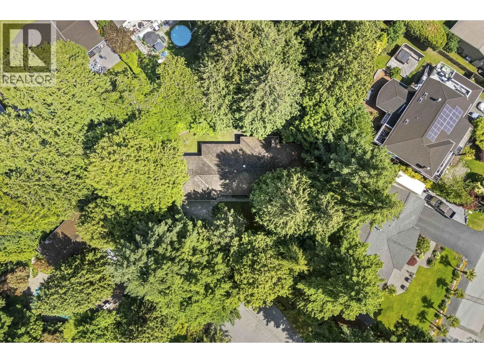 1004 PACIFIC DRIVE
