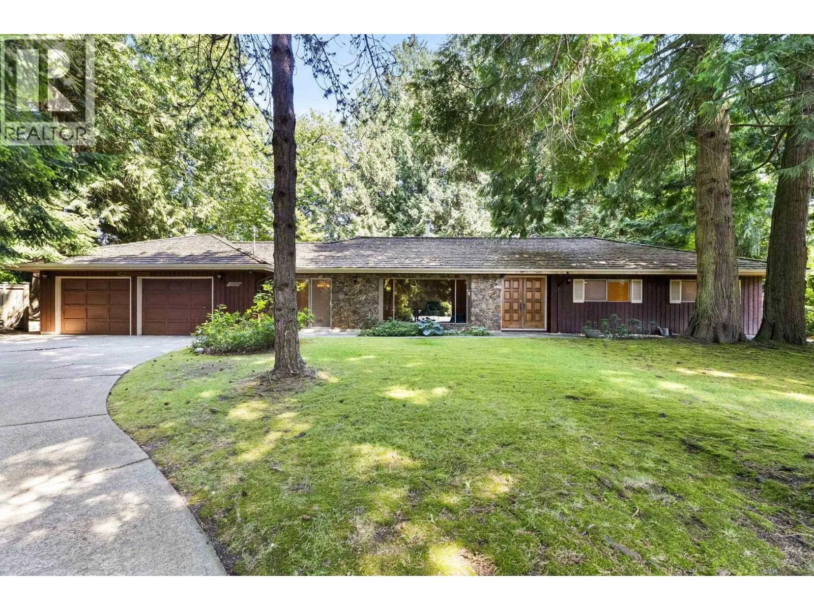 1004 PACIFIC DRIVE