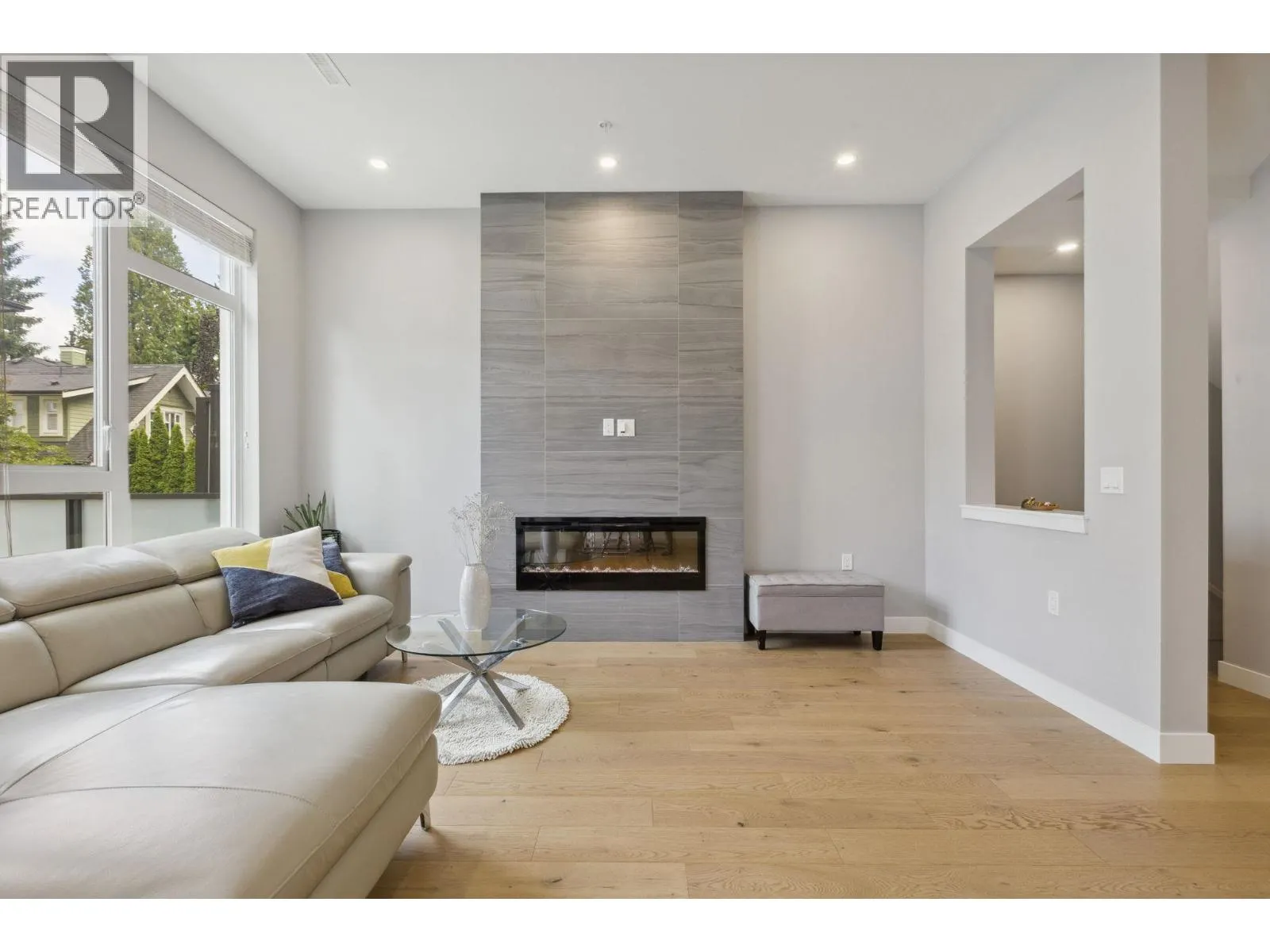 4684 CAPILANO ROAD