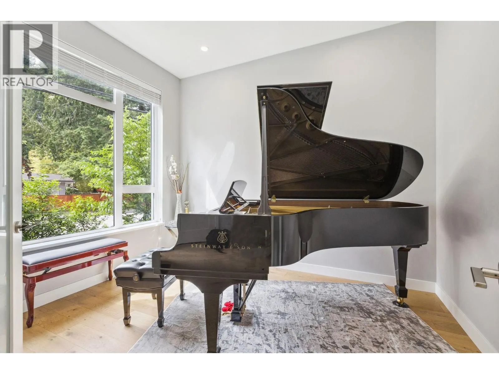 4684 CAPILANO ROAD