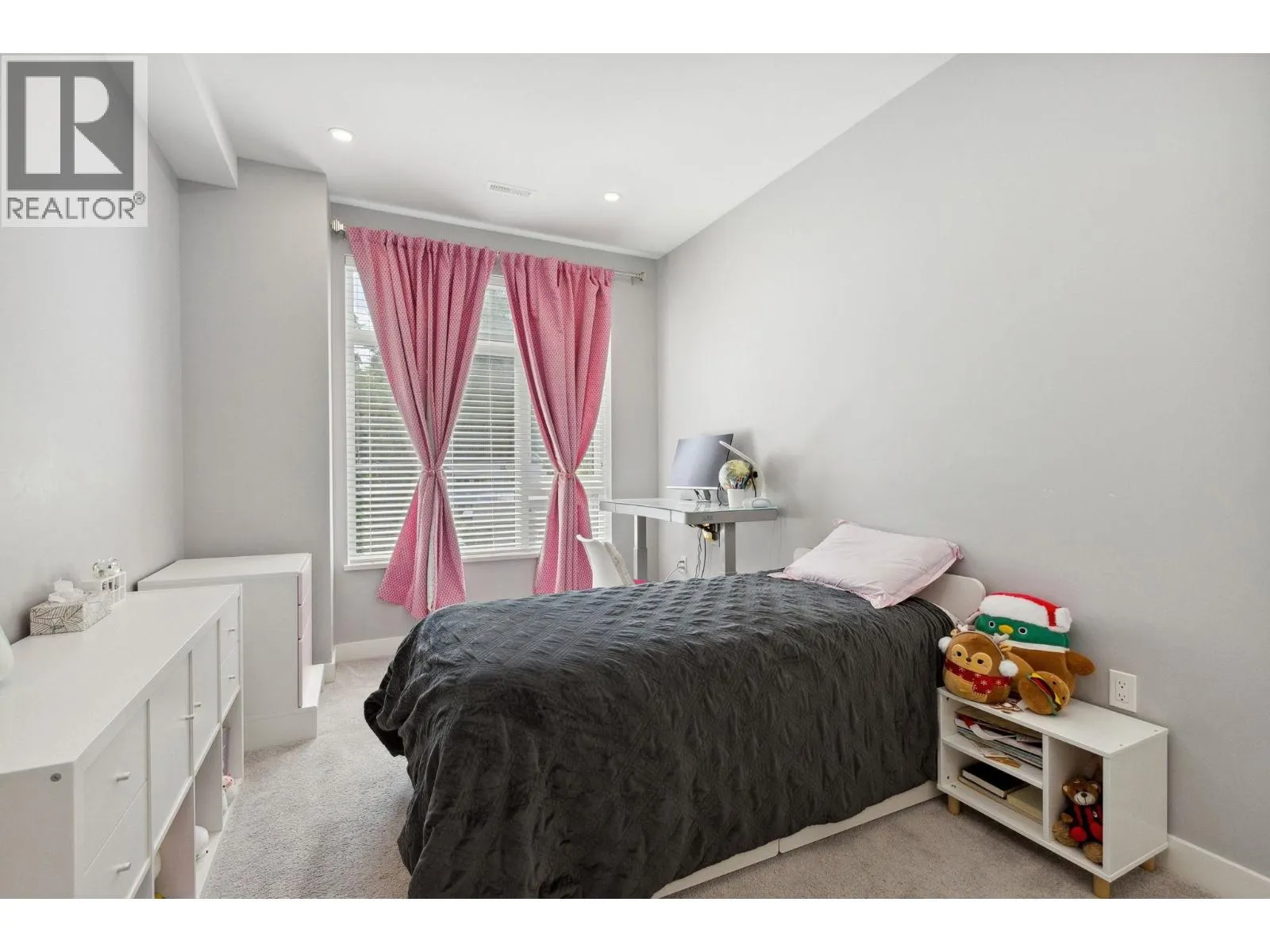 4684 CAPILANO ROAD