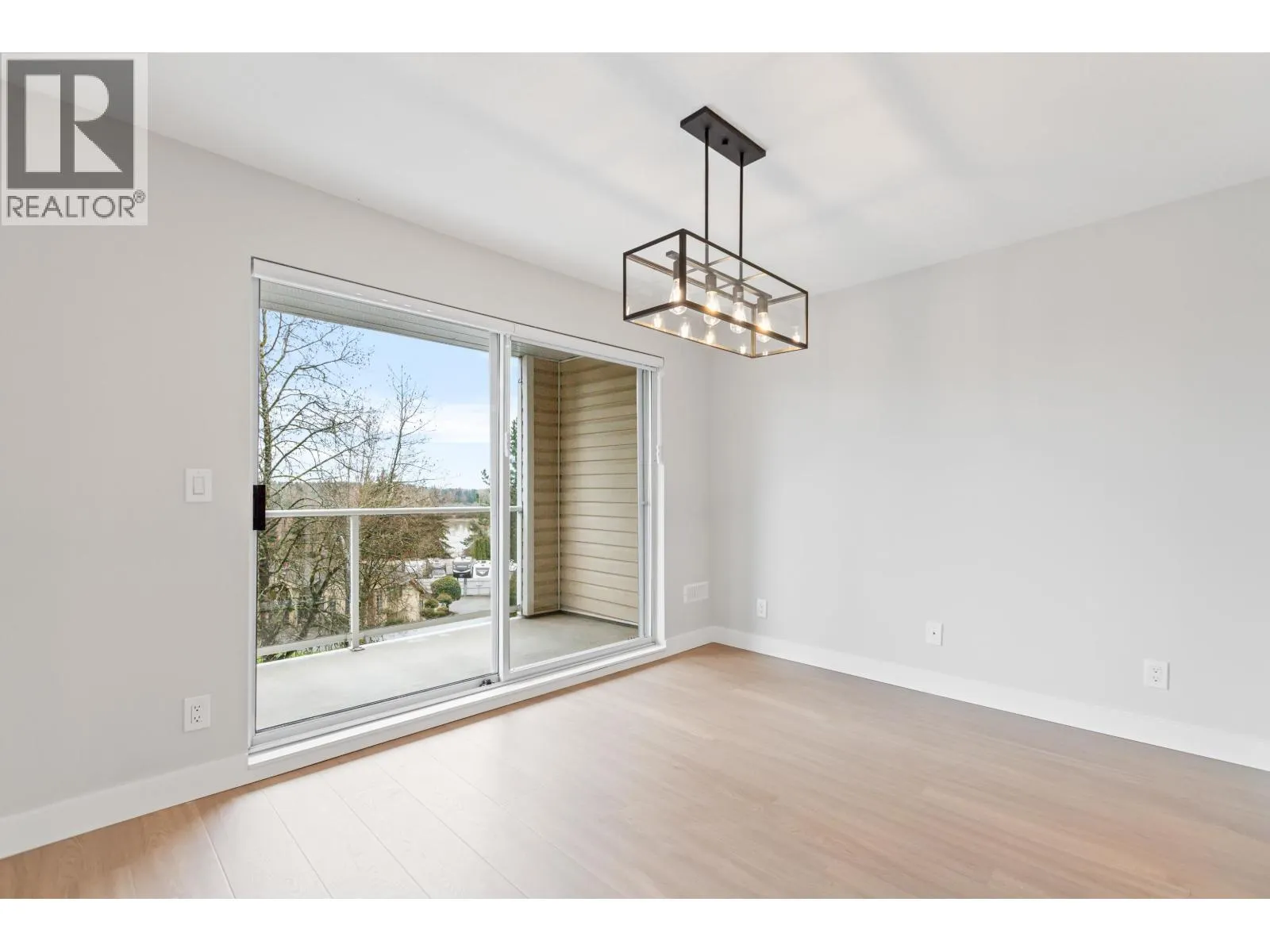 225 22611 116 AVENUE
