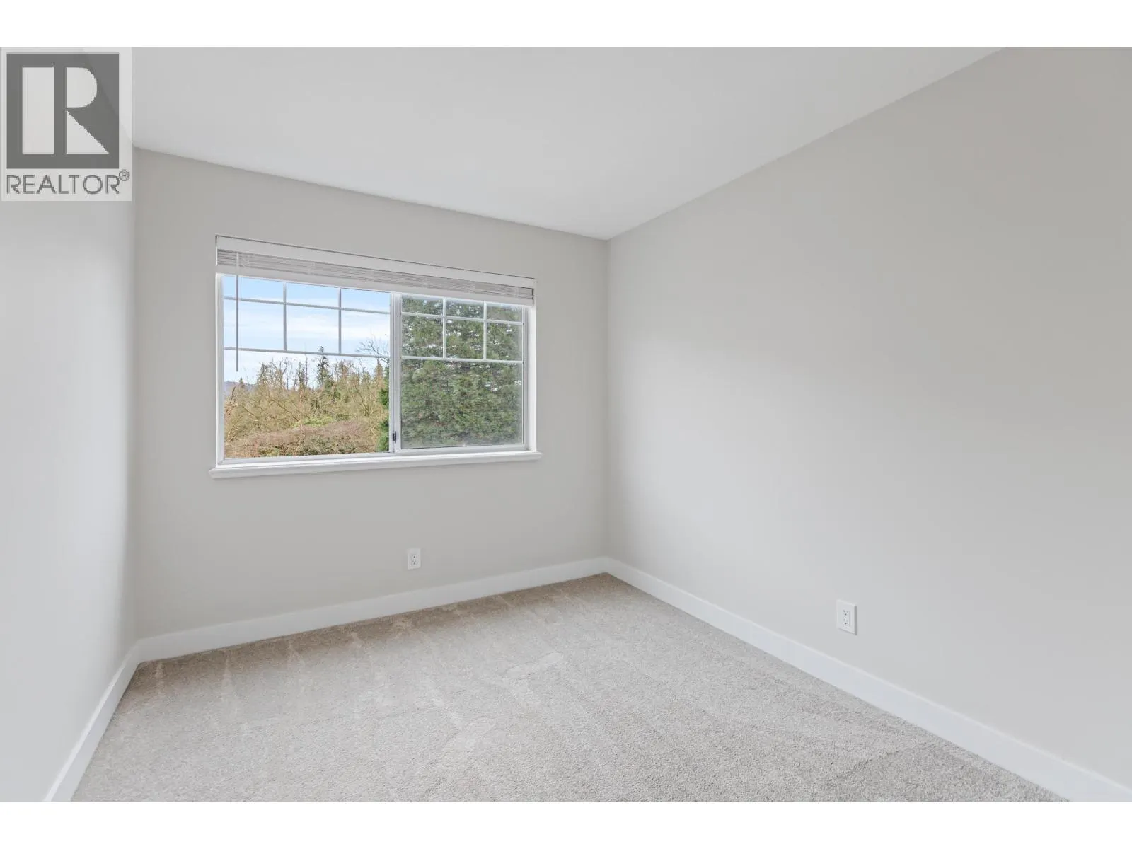 225 22611 116 AVENUE