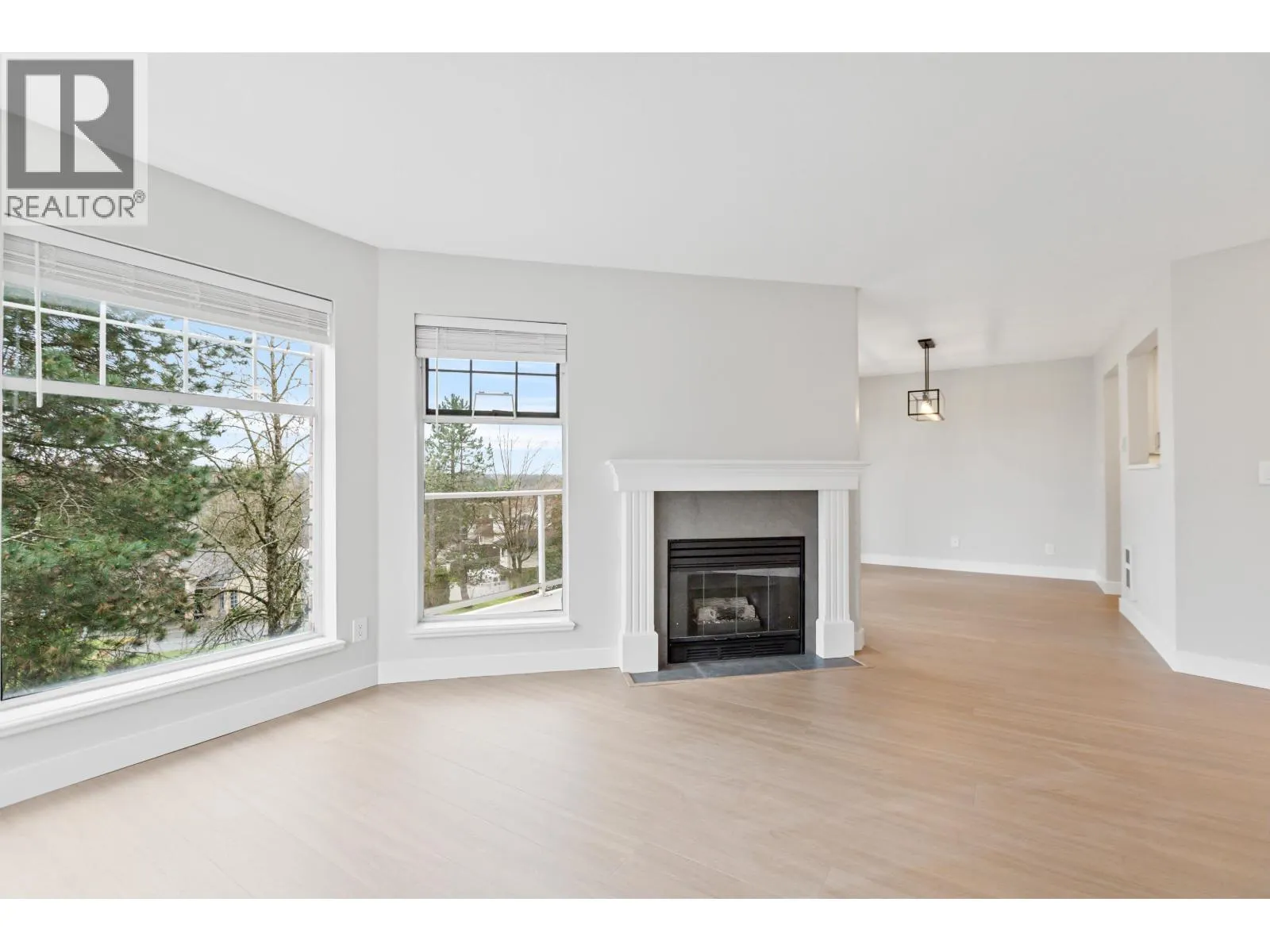 225 22611 116 AVENUE