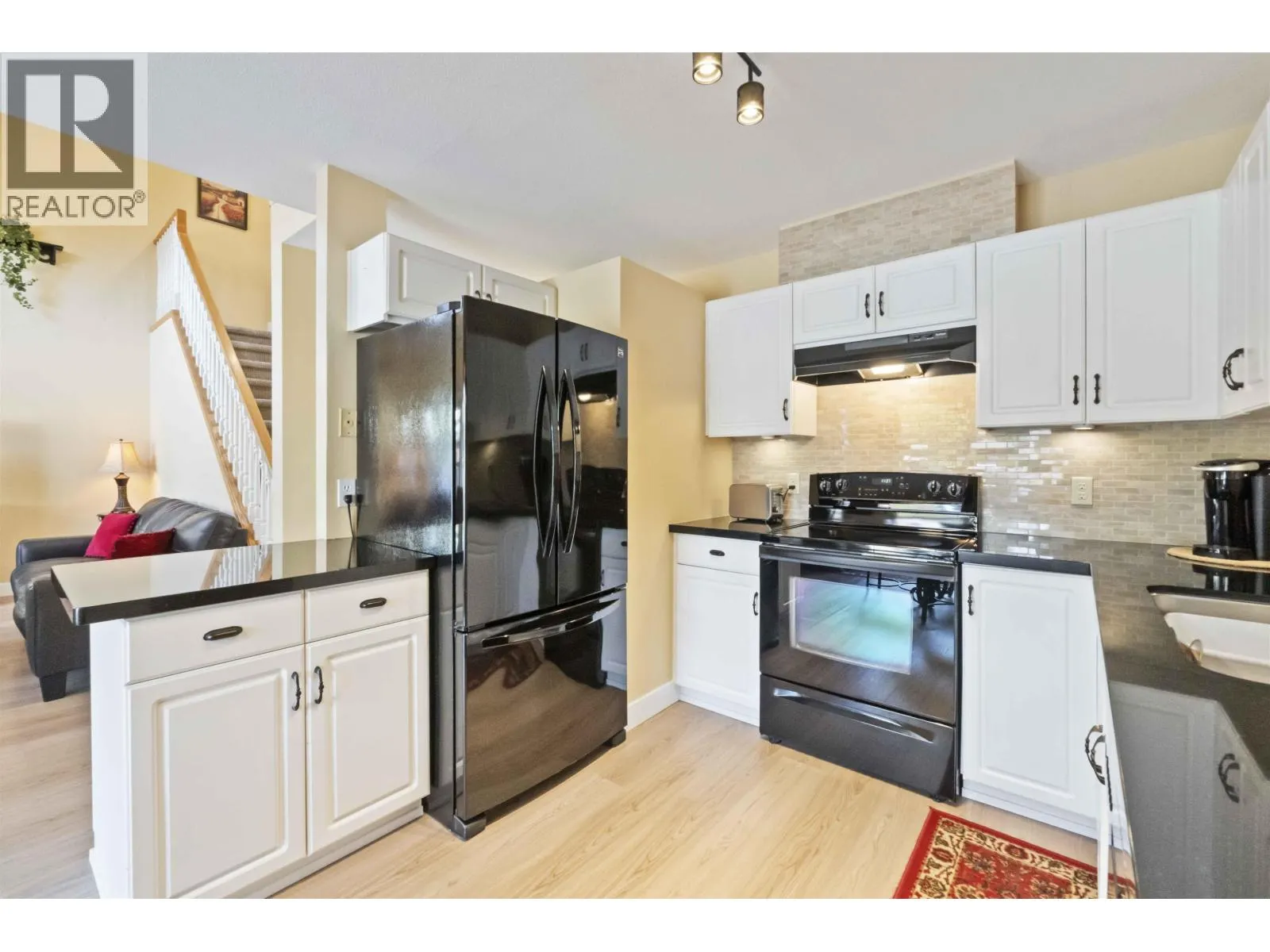 11 11860 210 STREET