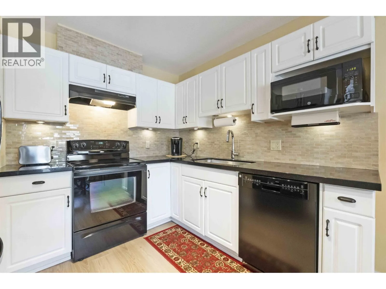 11 11860 210 STREET