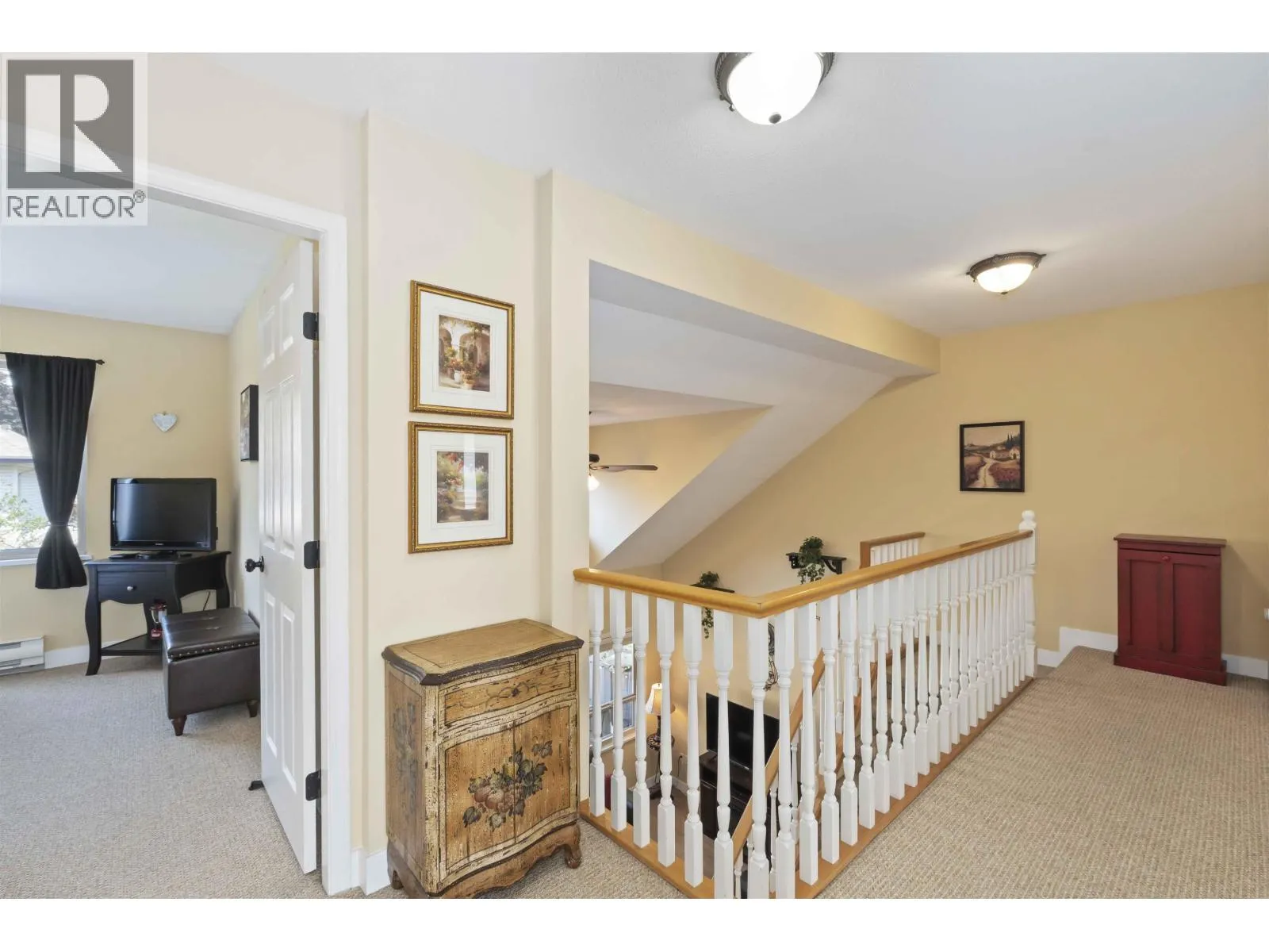 11 11860 210 STREET