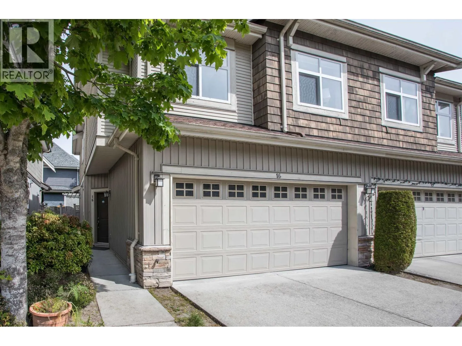 16 8600 NO. 3 ROAD