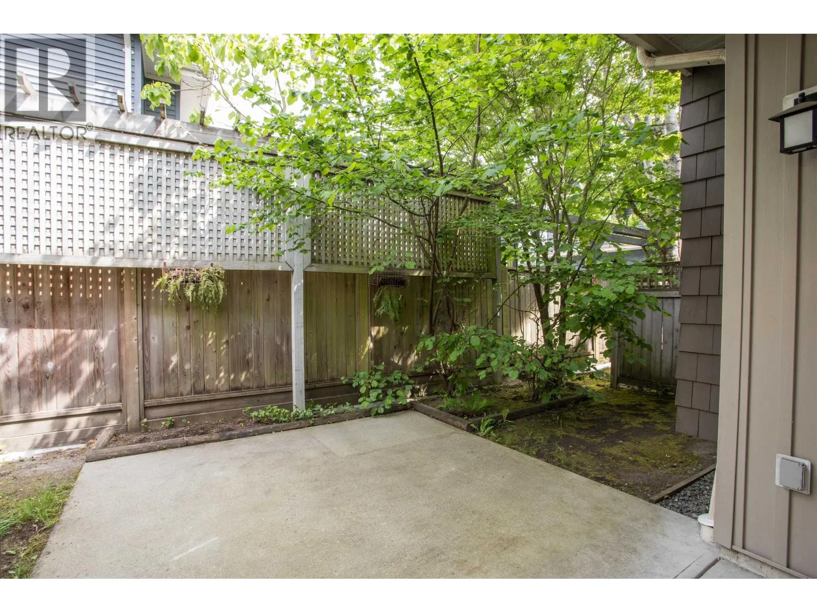 16 8600 NO. 3 ROAD
