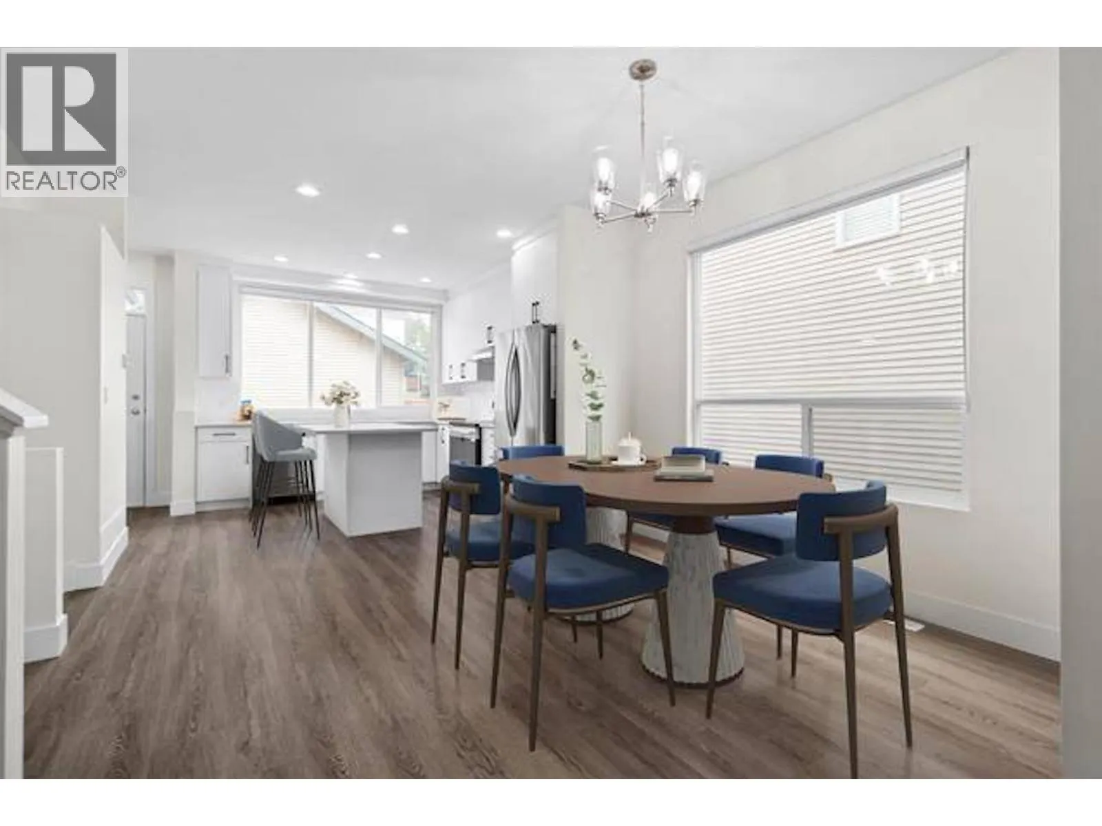 Upper 10320 243 ST