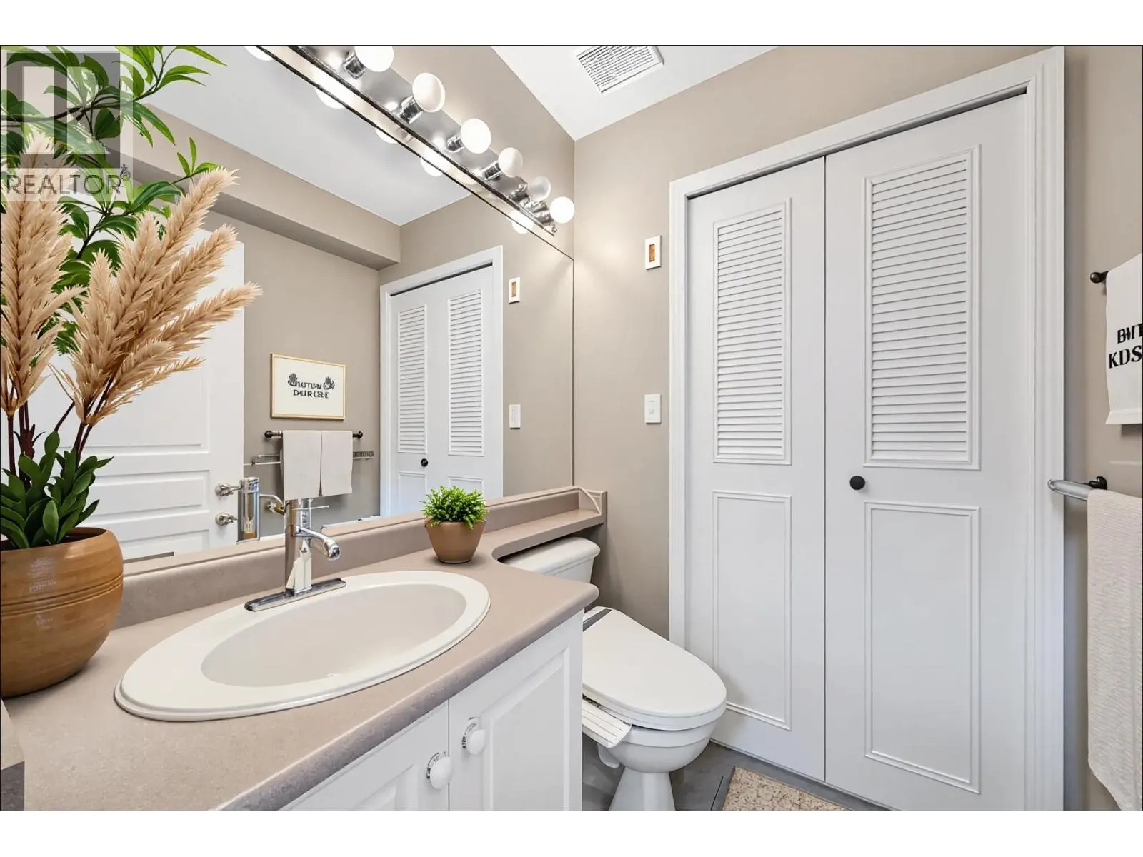 235 W 19TH STREET