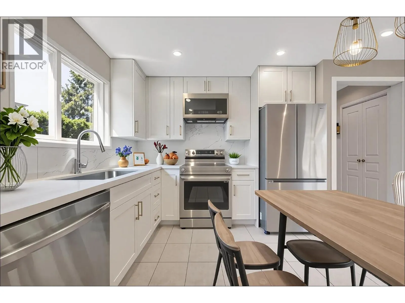 235 W 19TH STREET