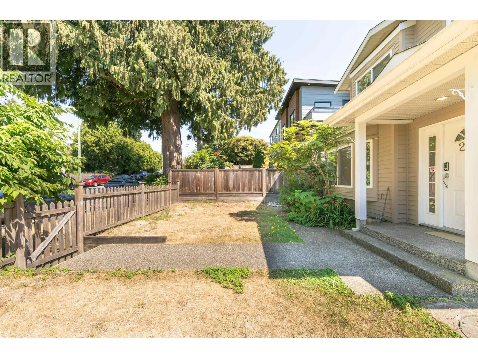 235 W 19TH STREET
