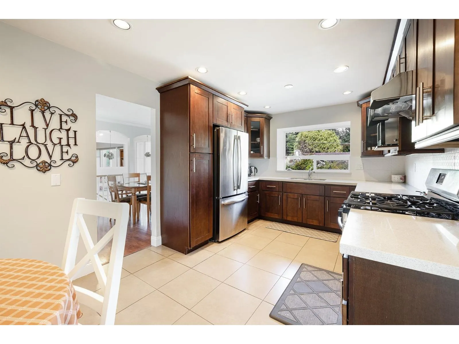 11055 LINCOLN DRIVE
