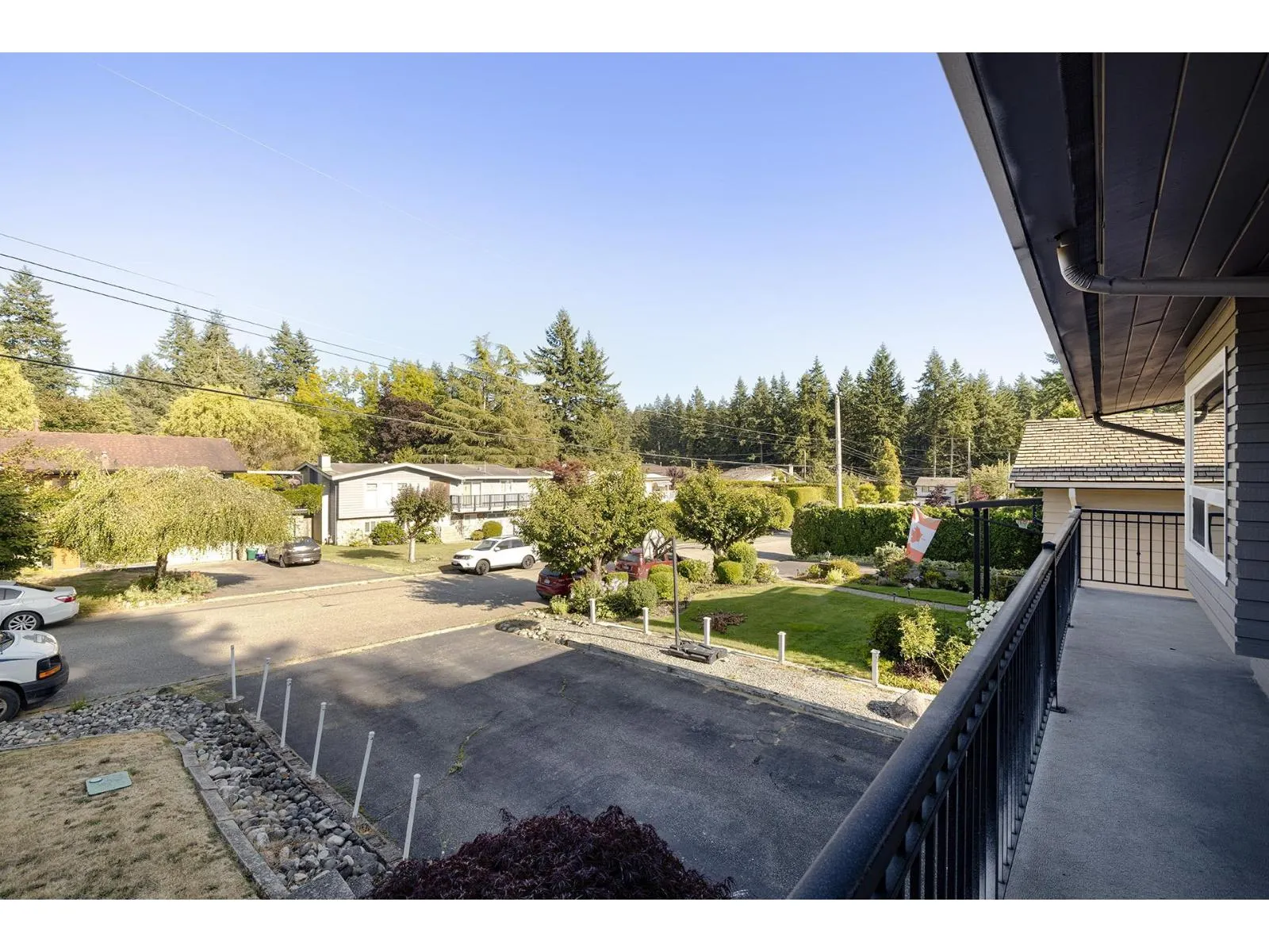 11055 LINCOLN DRIVE
