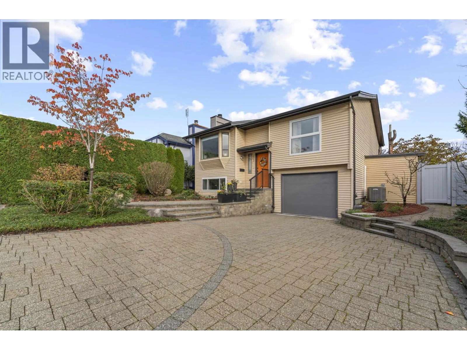 3133 REDONDA DRIVE