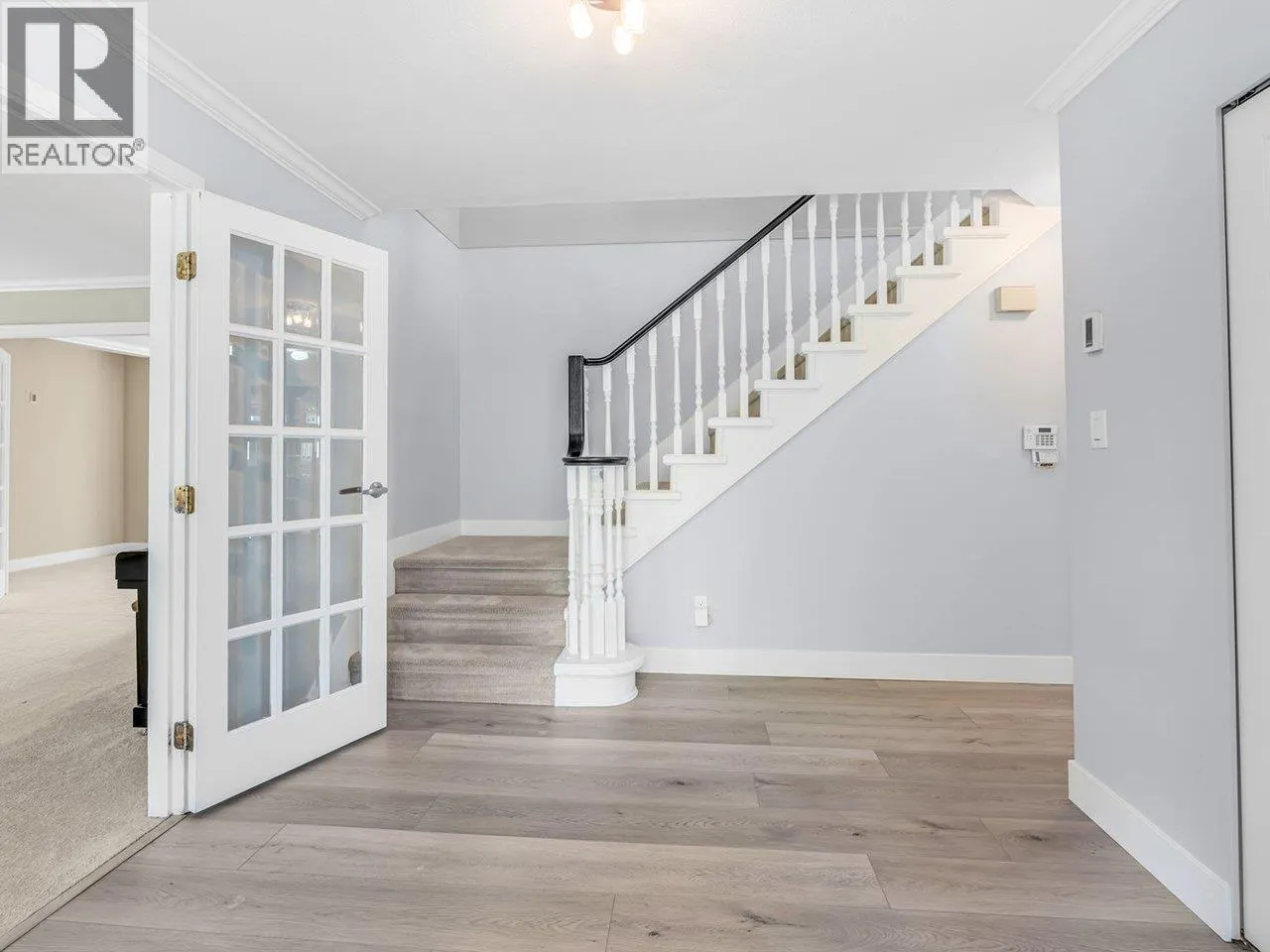 810 ENGLISH BLUFF ROAD