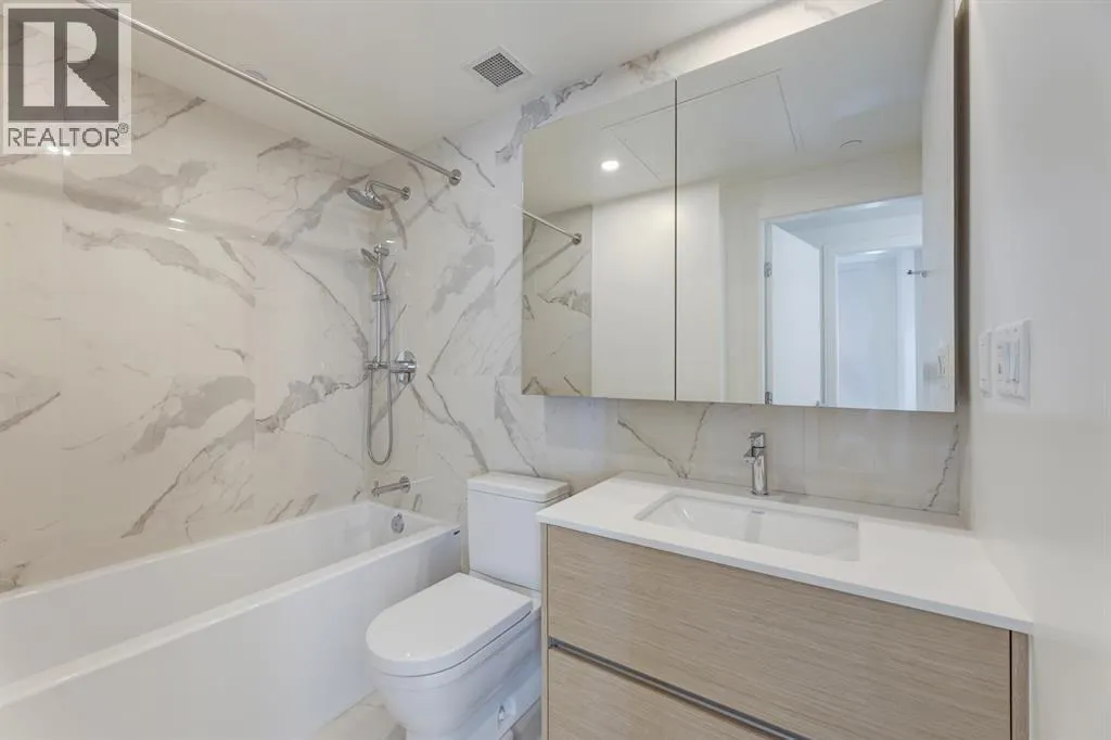 2207 200 KLAHANIE COURT