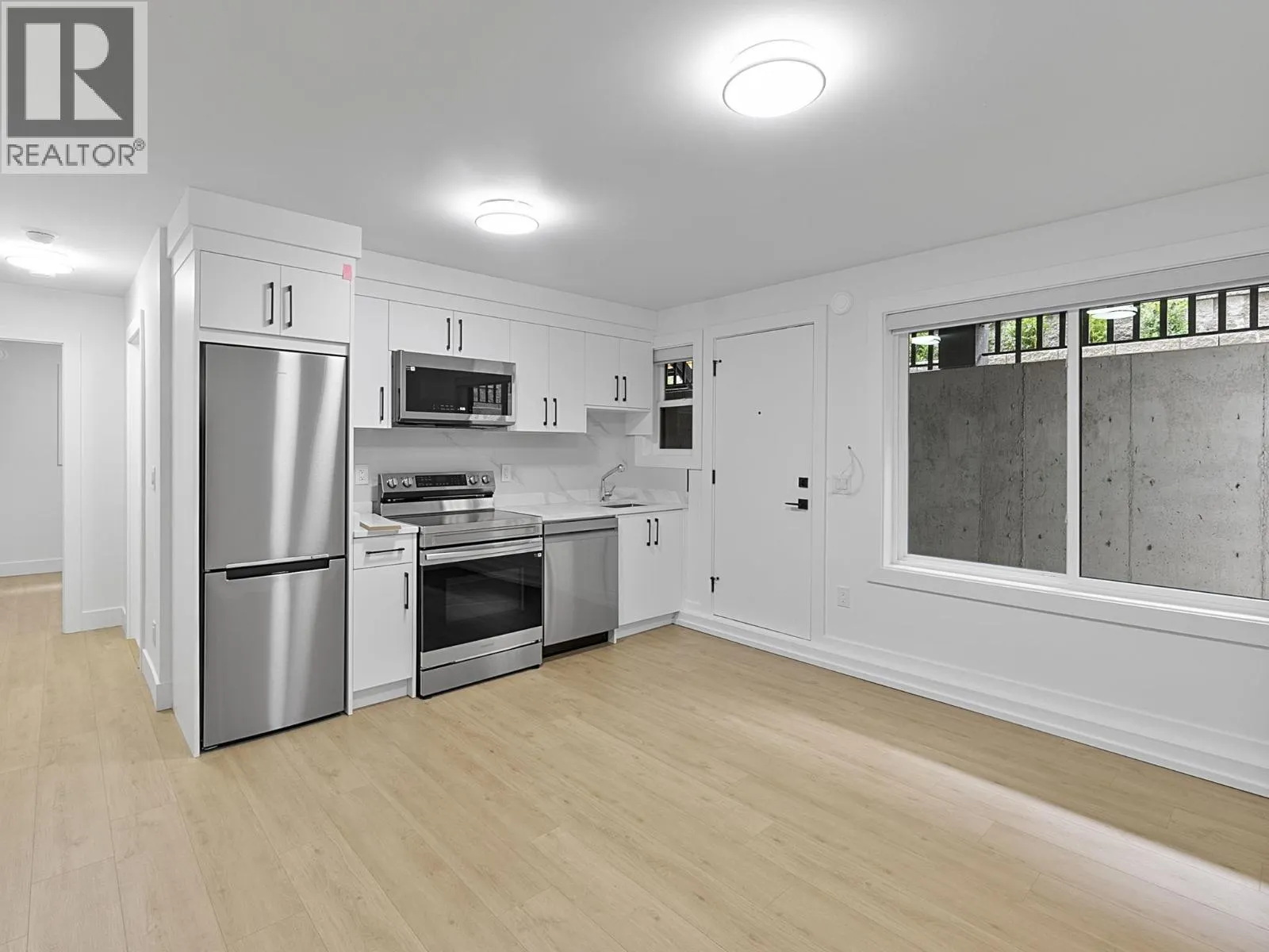 218 OSBORNE AVENUE