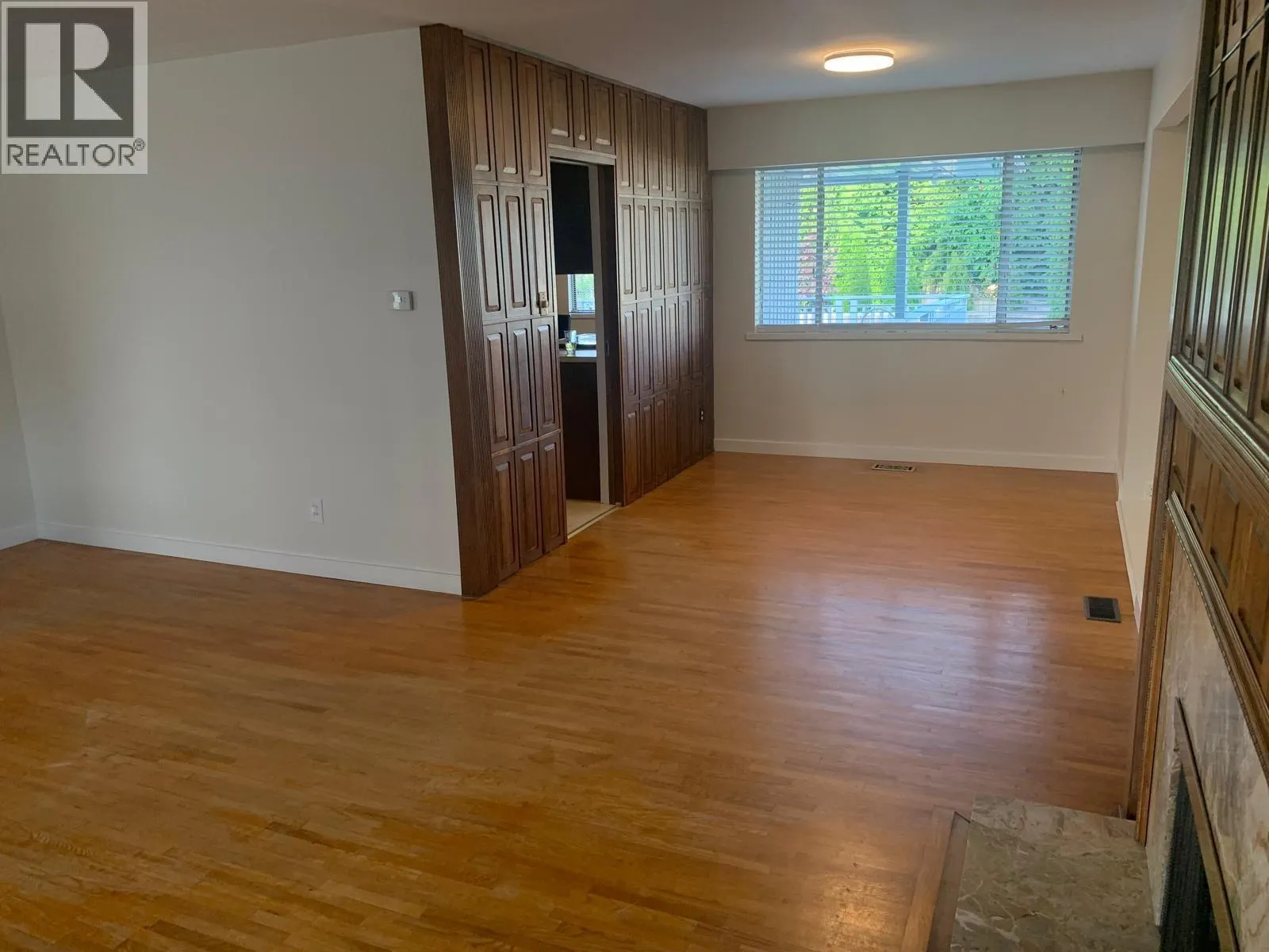 809 PORTER STREET
